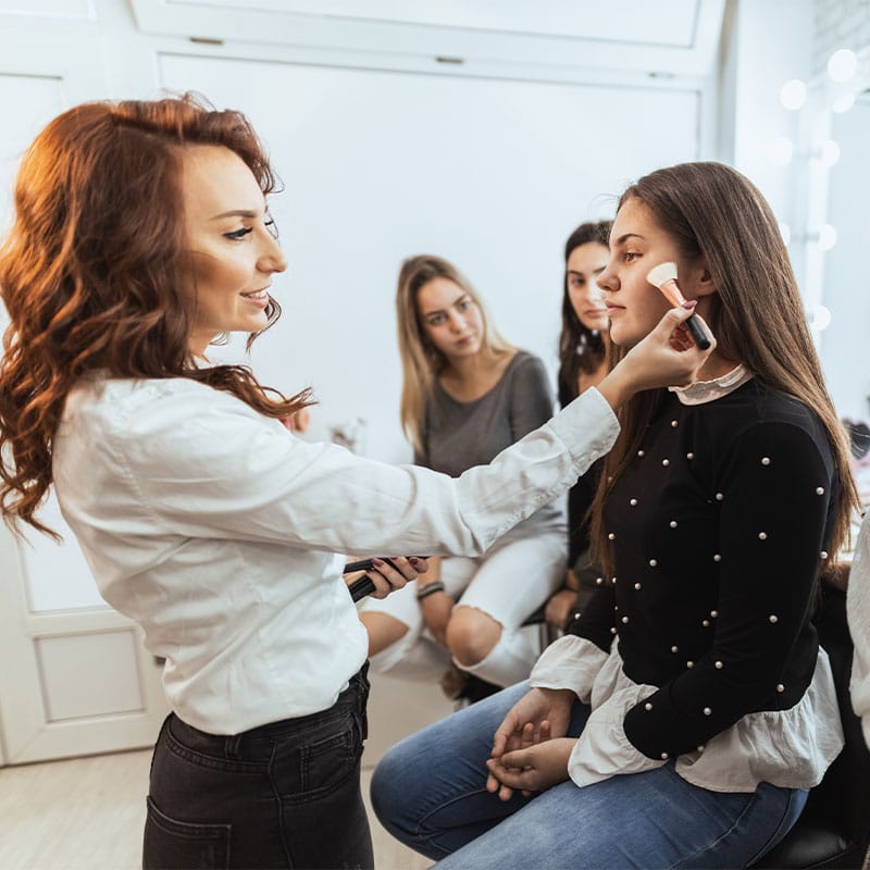 Kosmetikschule Tica Cini