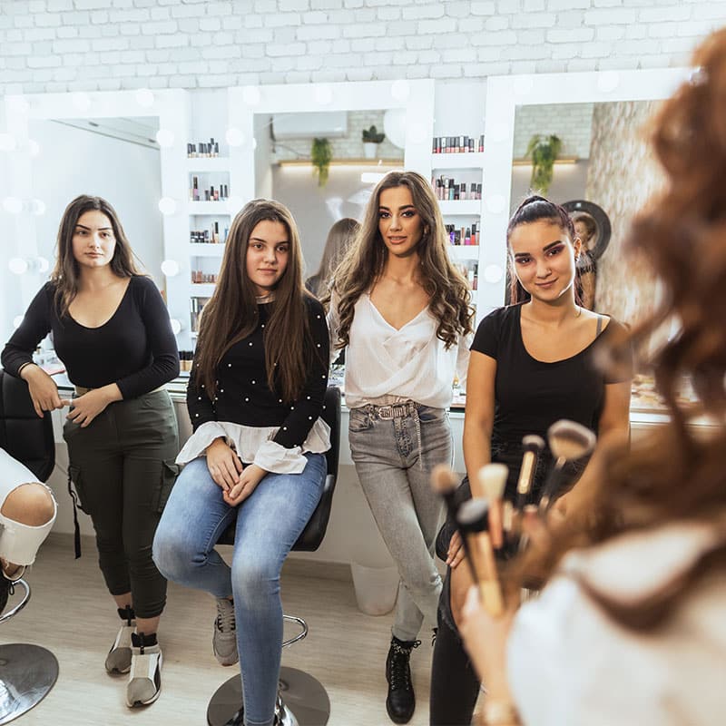 Kosmetikschule Tica Cini